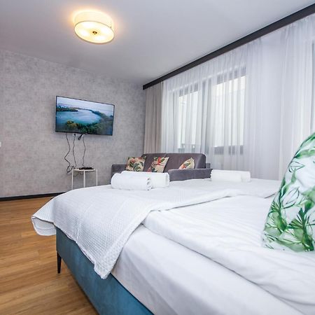 Inpoint Apartments G15 Near Old Town & Kazimierz District & Parking Option Cracóvia Exterior foto